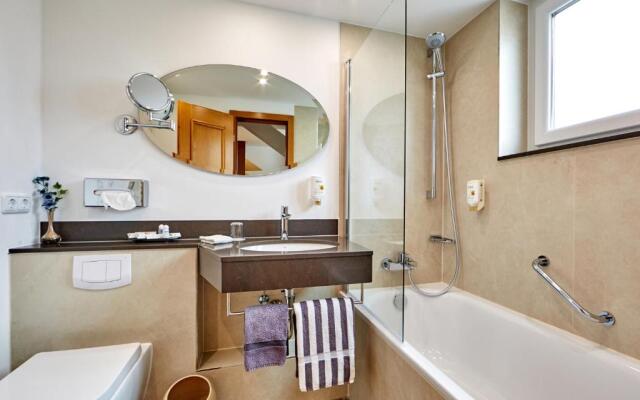 Zum Turm - Apartments und Gästezimmer