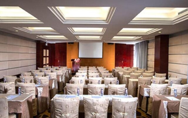 Vienna Dongguan Tangxia Guanlan Lake Golf Club