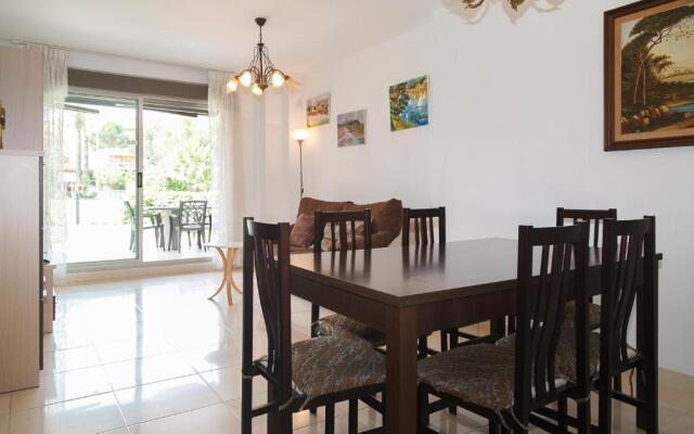 UHC Salou Villa Family Complex