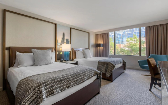 Omni Charlotte Hotel