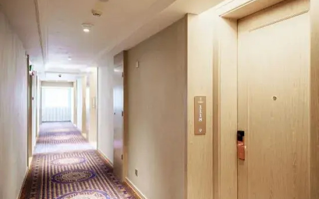 Vienna International Hotel (Changsha Zhounan Middle School Xiufengshan Subway Station)