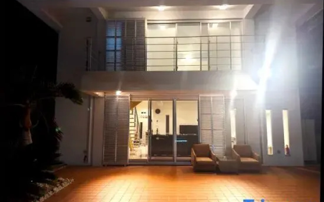 T"S Villa