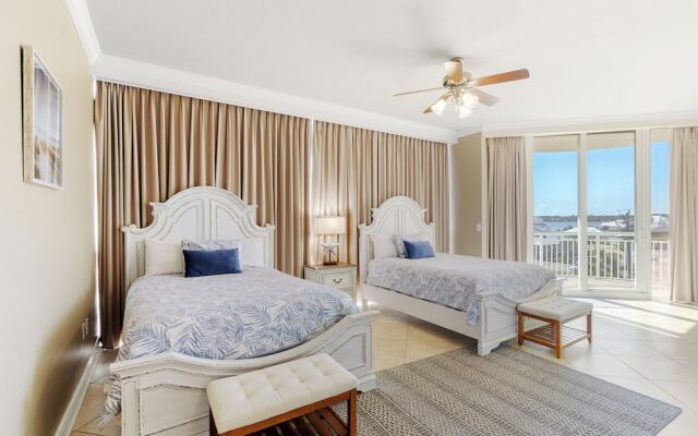 LUXURY Penthouse Style Condo 2