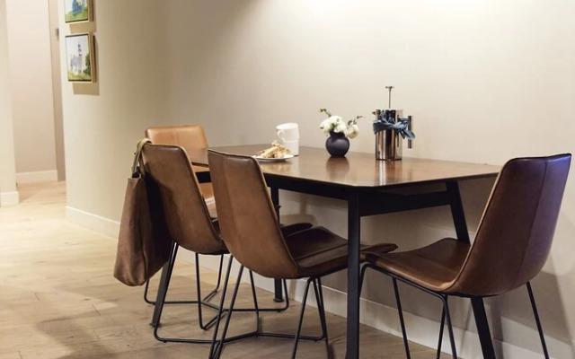 The Docent’s Collection – Thompson Block