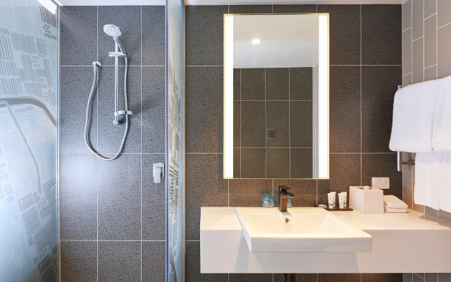 Holiday Inn Express Melbourne Southbank by IHG