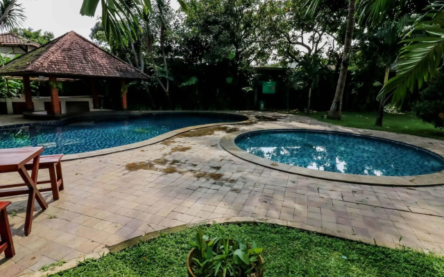 Papyrus Tropical Hotel