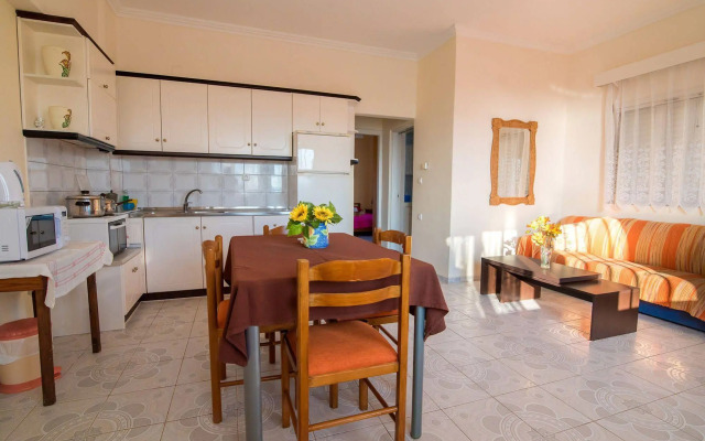Faros Apartments
