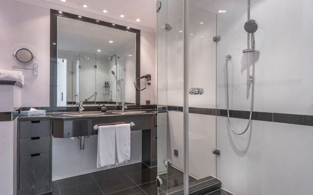 Las Dunas Suites & Apartments