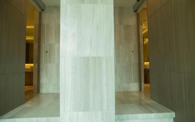Circle Sukhumvit 11#Luxury#Pool#Gym#BTS Nana&MRT Sukhumvit#1BR#Max4ppl