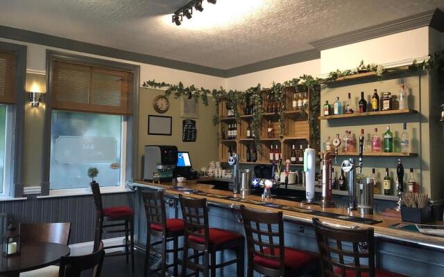 Shurland Hotel