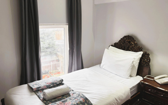My Place Hotel