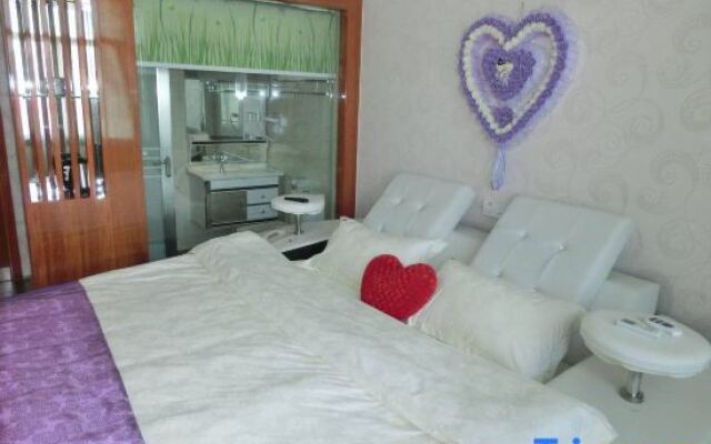 Yongzhou Little Swan Hotel