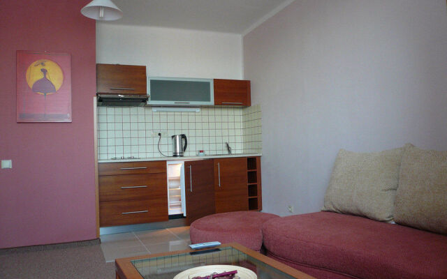 Hotel Ostrov Garni
