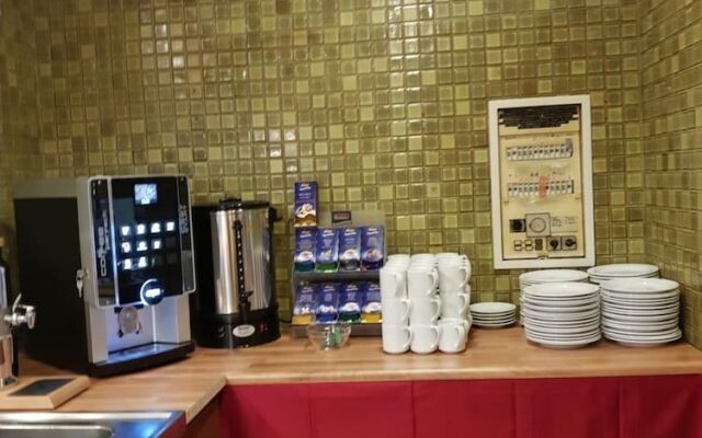 Tiroler Landgasthaus Besenkammerl