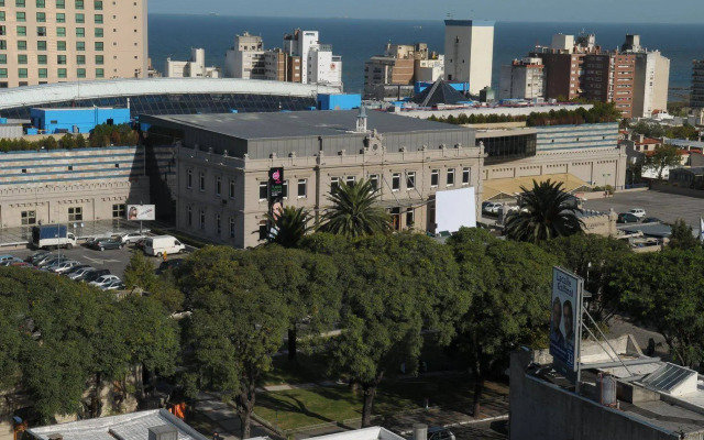 Regency Golf - Hotel Urbano