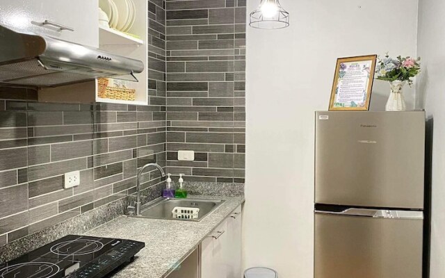 Seawind Condo 2 BR Near Airport & Samal