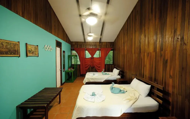 Turtle Beach Lodge