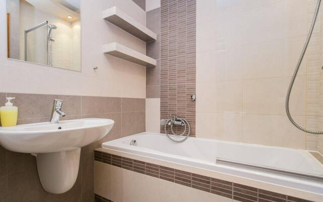 Hamilton Suites - Atlantis Apartments