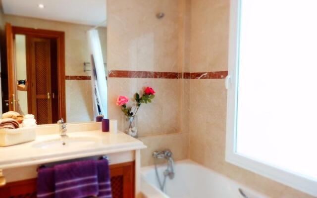 Apartment in Estepona, Malaga 101510