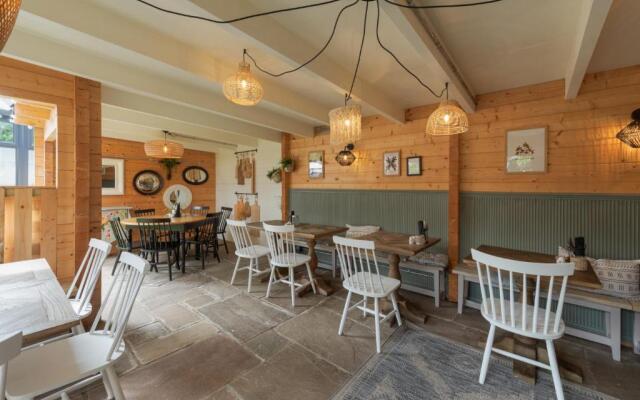 Somerset House Hotel & Restaurant