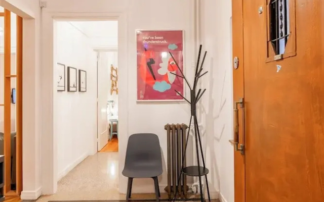 Historic 2BR Oasis in Kolonaki