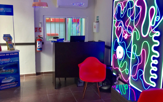 Tropical Caribbean Hostel