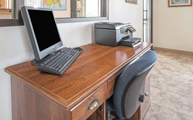 Super 8 by Wyndham Nebraska City