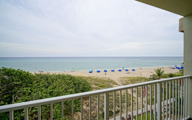 La Costa Beach Club