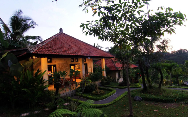 Villa Capung Mas