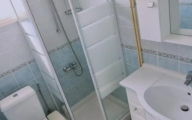 21 KAP - Frederick Penthouse
