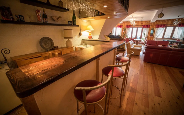 Chalet Les Moineaux : Gites et Chambres d'Hotes