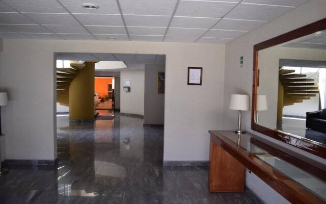 Hotel & Suites La Marquesa