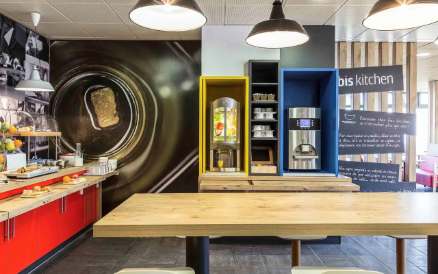 ibis Thonon Centre Hotel