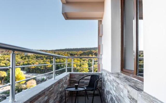 Snowbowl - Self Checkin - Balcony - Netflix