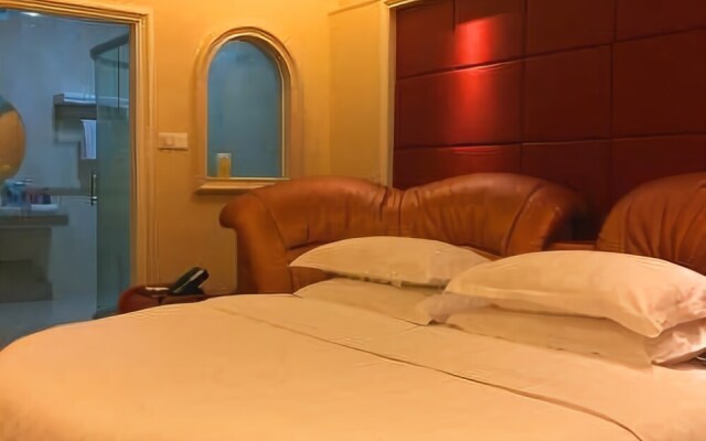 Dongya Business Hotel