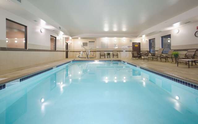 Best Western Plus Lincoln Inn & Suites