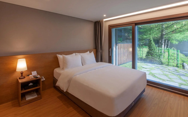 Ramada Resort MungyeongSaejae