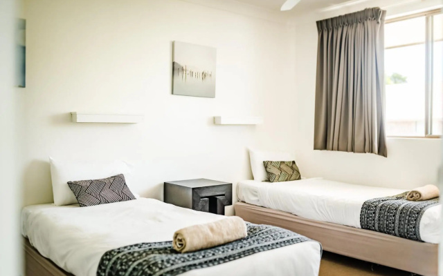 Coffs Harbour Holiday Apartments – Guest Rooms – Coffs Harbour