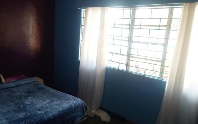 Lindsay Executive Lodge