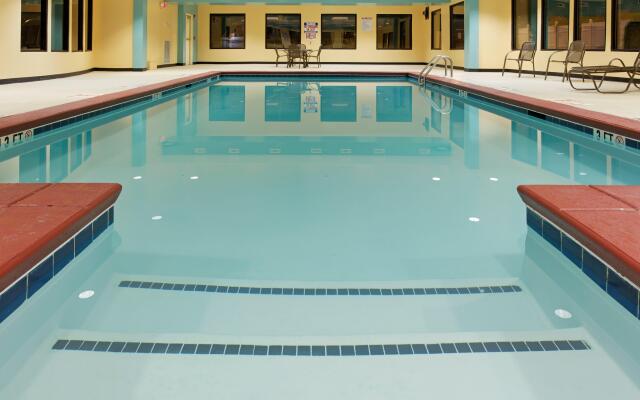 Holiday Inn Express Hotel & Suites Sylacauga by IHG