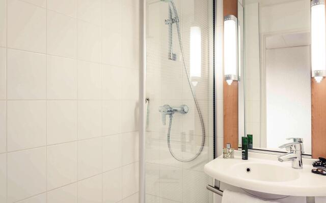 ibis Epinay sur seine Gennevilliers