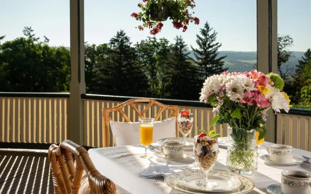 Idlwilde Inn