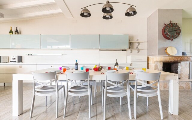 3261 Villa Desiderio by Perle di Puglia