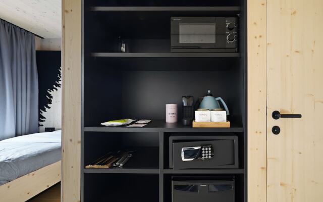 Numa Vienna Wood