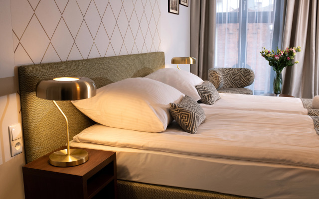 Xerion Hotel