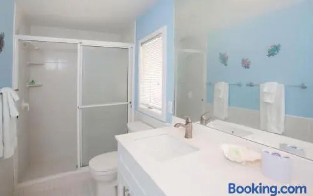 Two Rainbows by Grand Cayman Villas & Condos