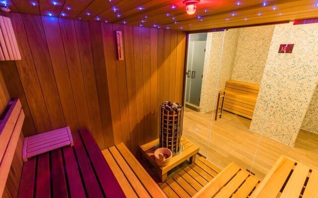 Hotel Aventus