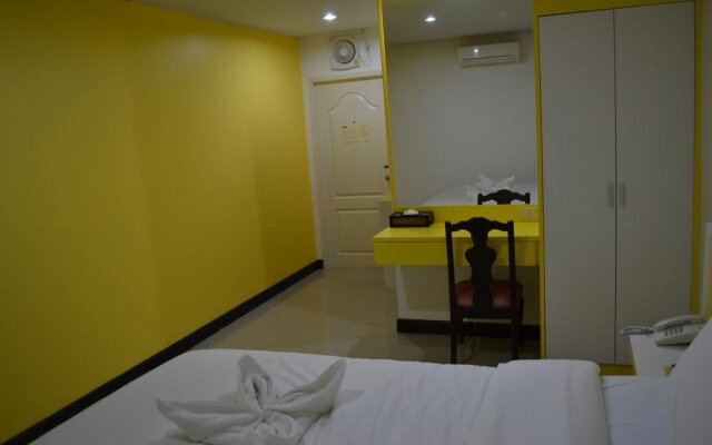 Romantic Hotel