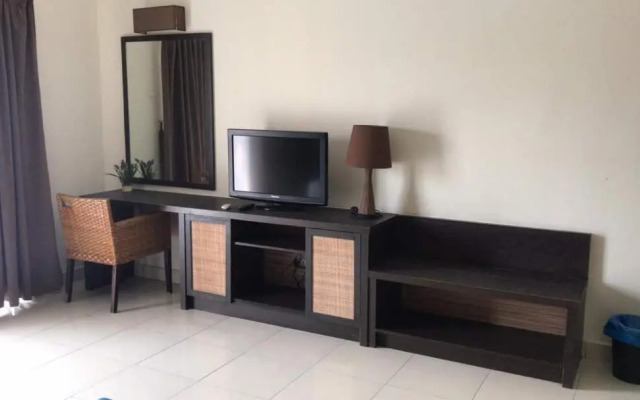 D'Faqih Studio @ Gold Coast Morib