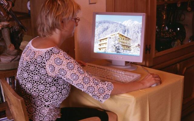 Hotel Garni Ernst Falch